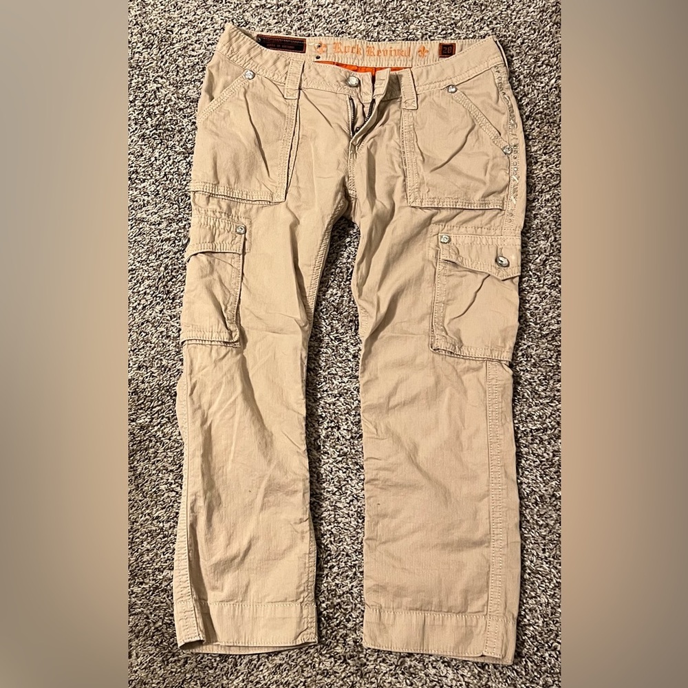 low waisted rock revival khaki cargos, size 28